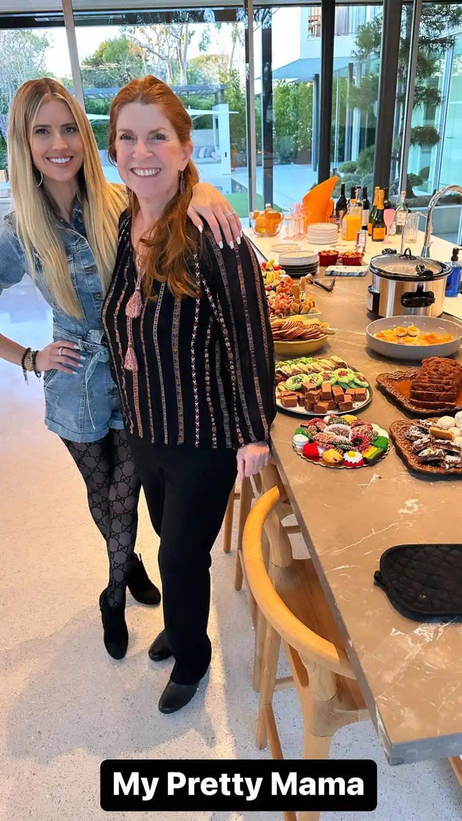 Christina Haack Celebrates Christmas Eve With 3 Kids After Settling Ant Anstead Custody Dispute - 236