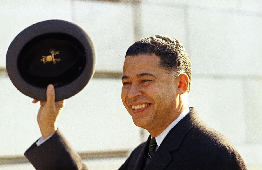 Edward Brooke Barbara Walters Dating History