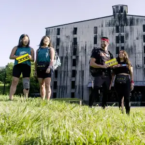 Emily Bushnell, Molly Sinert, Luis Colon, Michelle Burgos, Derek Xiao, and Claire Rehfuss Amazing Race Season 34 Finale Sneak Peek