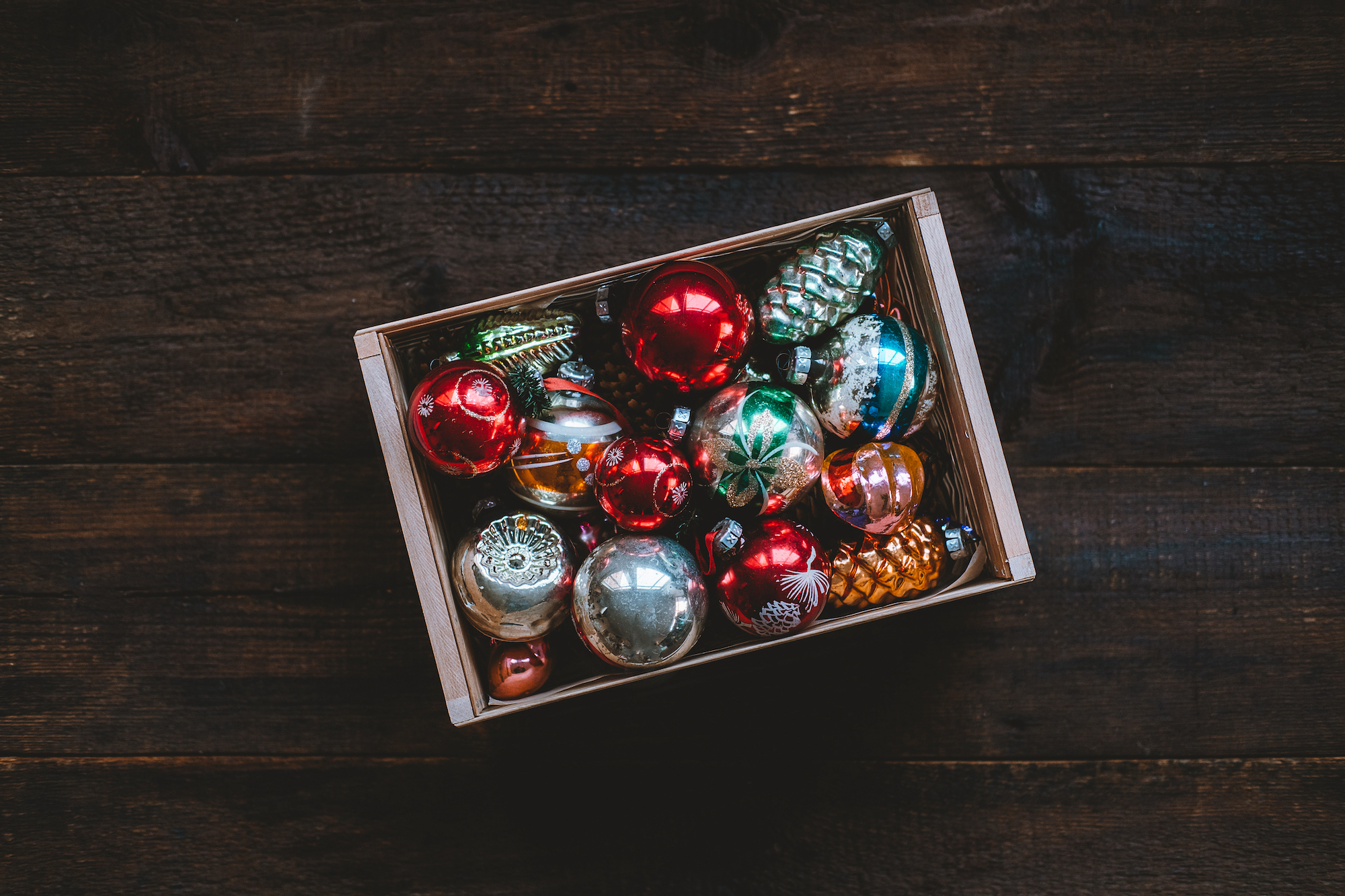Holiday-Decor-Storage-Stock-Photo