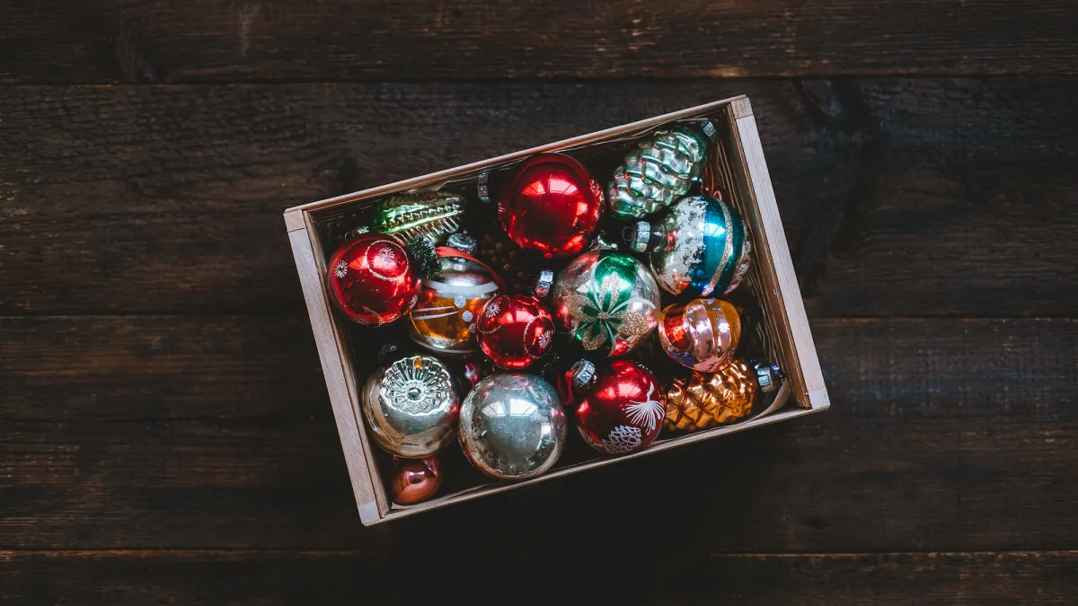 Holiday-Decor-Storage-Stock-Photo