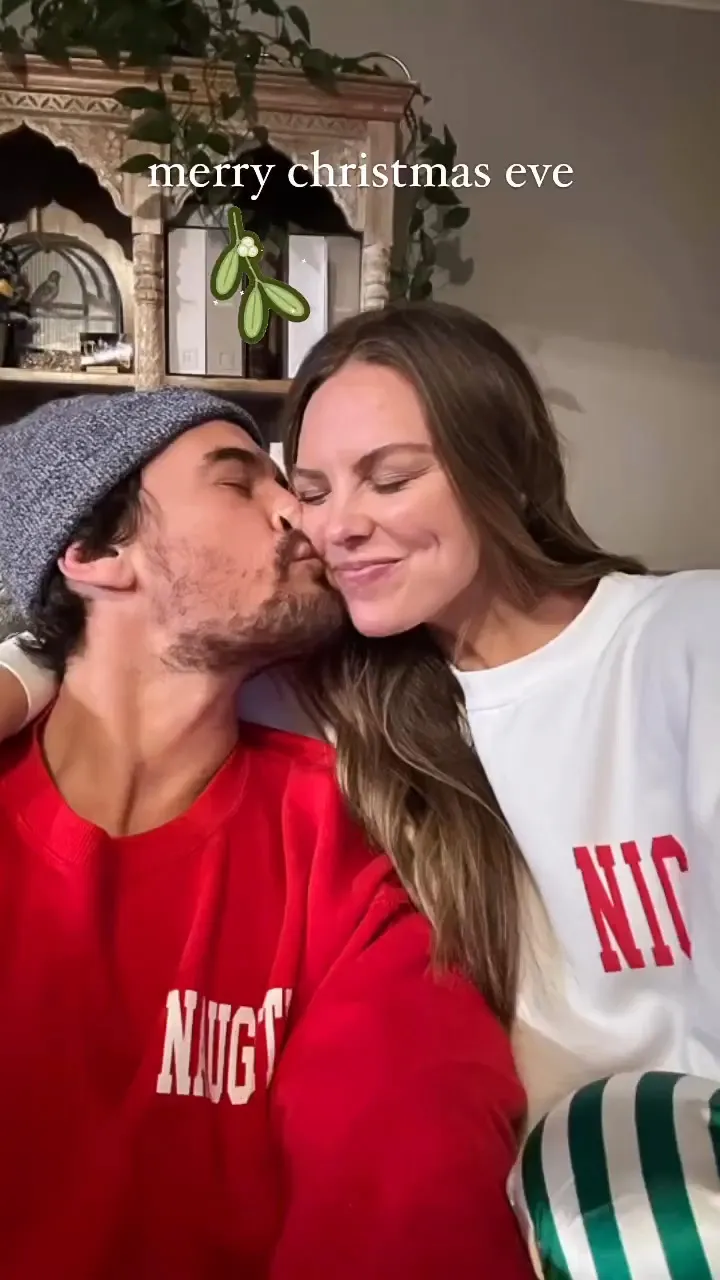 How Bachelor Nation Celebrated Christmas 2022- See Festive Photos of Hannah Brown, Sean Lowe and More - 289