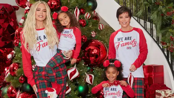 How the Kardashian-Jenner Family Celebrated Christmas 2022 - 210