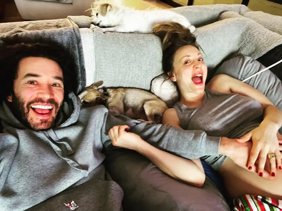 Kaley Cuoco’s Baby Bump Album