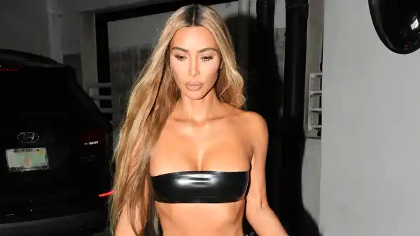 Kim Kardashian Reveals She Just Started Drinking Coffee and Alcohol 1 Year Ago- 'Why Not?' - 523 EXCLUSIVE: Kim Kardashian wearing a tiny bandeau top leaves her hotel with sister Khloe as she heads for dinner at Gekko restaurant in Miami