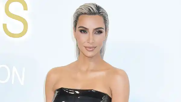 Kim Kardashian Seemingly Shades Exes By ‘Liking’ Cryptic Quote About Finding the ‘Right Person’ 613
