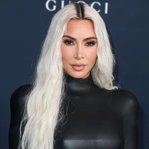 Kim Kardashian Shares Unedited Christmas Snap With Sisters Amid Photoshop Allegations - 583 11th Annual LACMA Art + Film Gala 2022, Los Angeles County Museum of Art, Los Angeles, California, United States - 05 Nov 2022