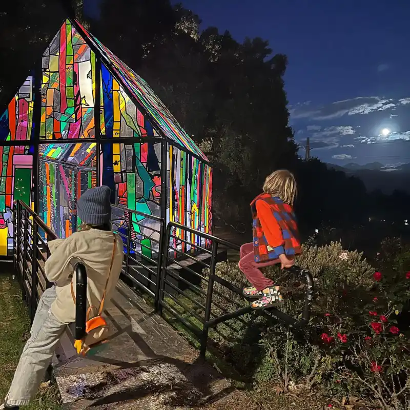 Kristen Bell and Dax Shepard’s Fun-Filled Romance - 509