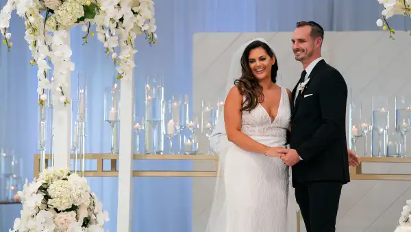 Love Is Blind’s Alexa Lemieux Reveals If She and Husband Brennon Lemieux Have a Prenup - 363