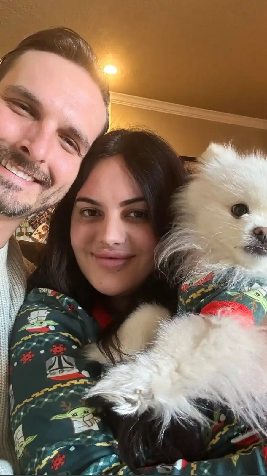 LoveIsBlindAlexaBrennonXmas