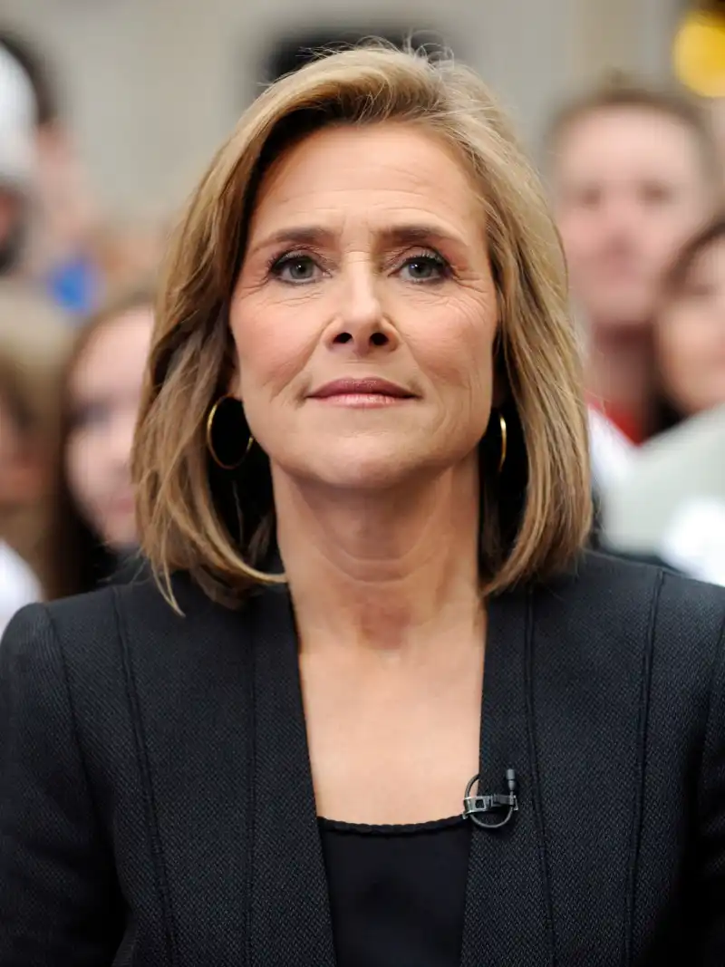 The View Cohosts Pay Tribute to Barbara Walters