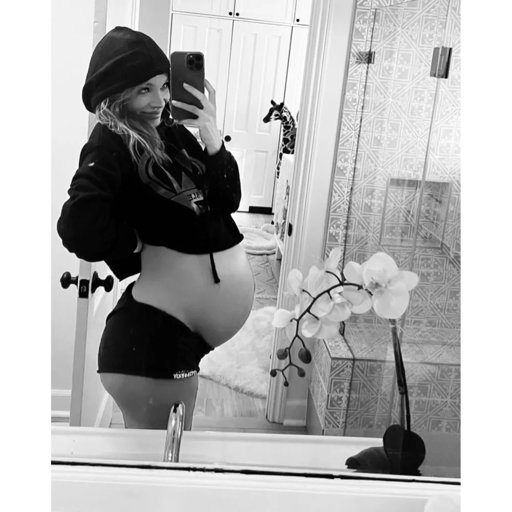 Pregnant Alyssa Scott Asks for &lsquo;Delivery Energy&rsquo; Before Welcoming 2nd Child With Nick Cannon