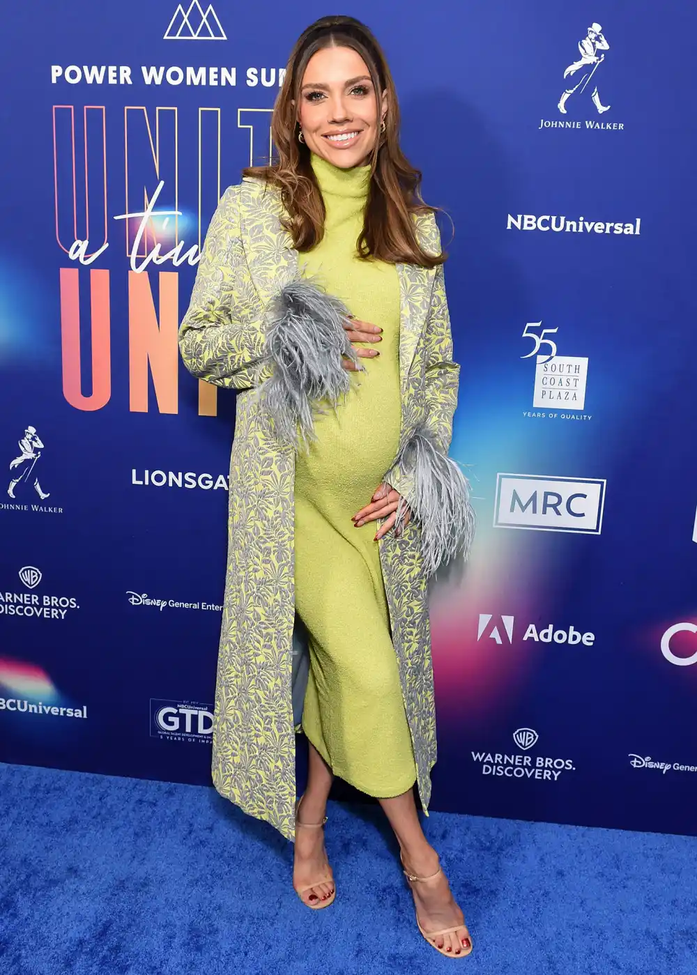 Pregnant Jenna Johnson Is 'So Excited' to Meet Her, Husband Val Chmerkovskiy's Son After &lsquo;False Alarm&rsquo;