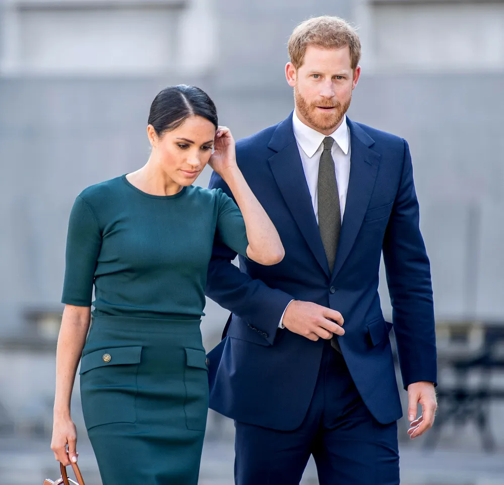 Royal Family Believes Prince Harry and Meghan Markle Are &lsquo;Digging Themselves Into a Deeper Hole&rsquo;