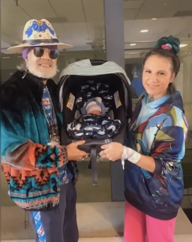 Jhene Aiko&rsquo;s Dad, 78, Welcomes 9th Child: Details