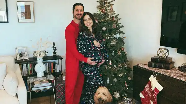 See DWTS' Jenna's Baby Bump Pics Before Welcoming 1st Child
