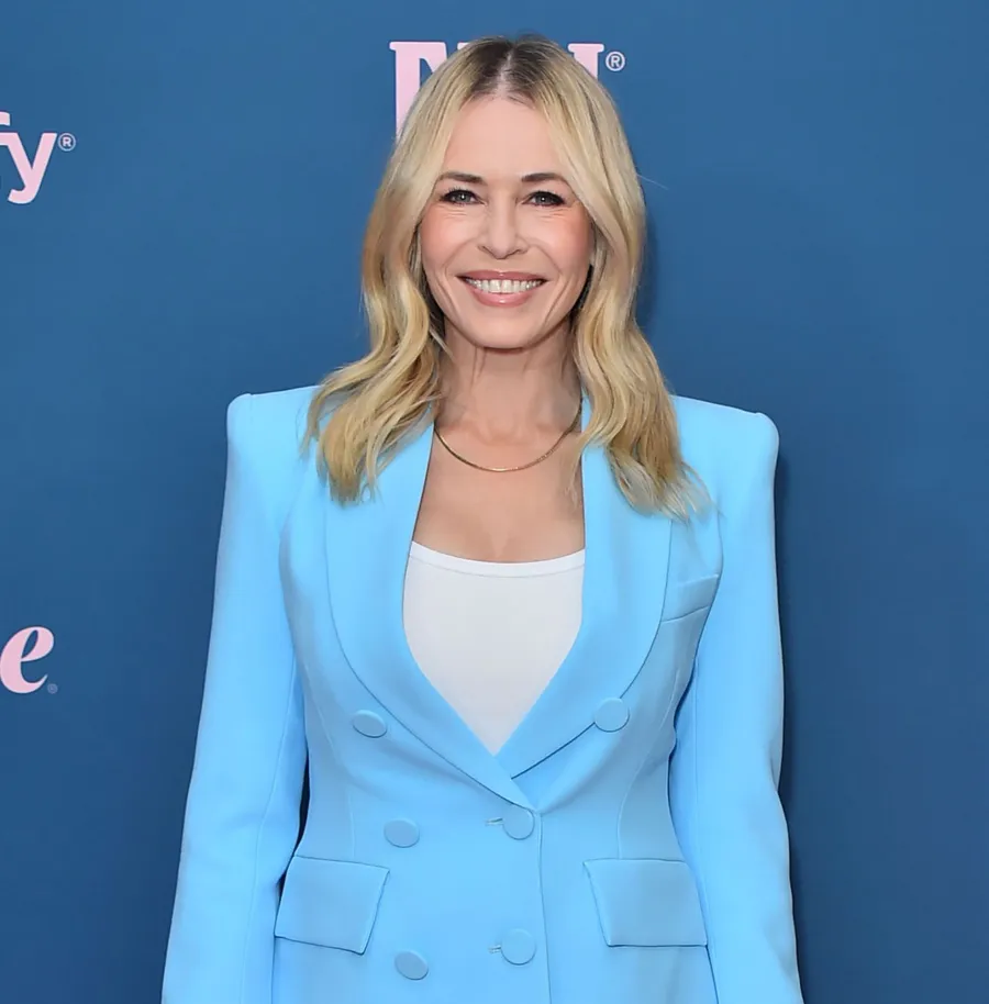 'So You Think You Can Dance' Alum Stephen 'tWitch' Boss Dead at 40: Yvette Nicole Brown, Sharna Burgess and More Stars React blue