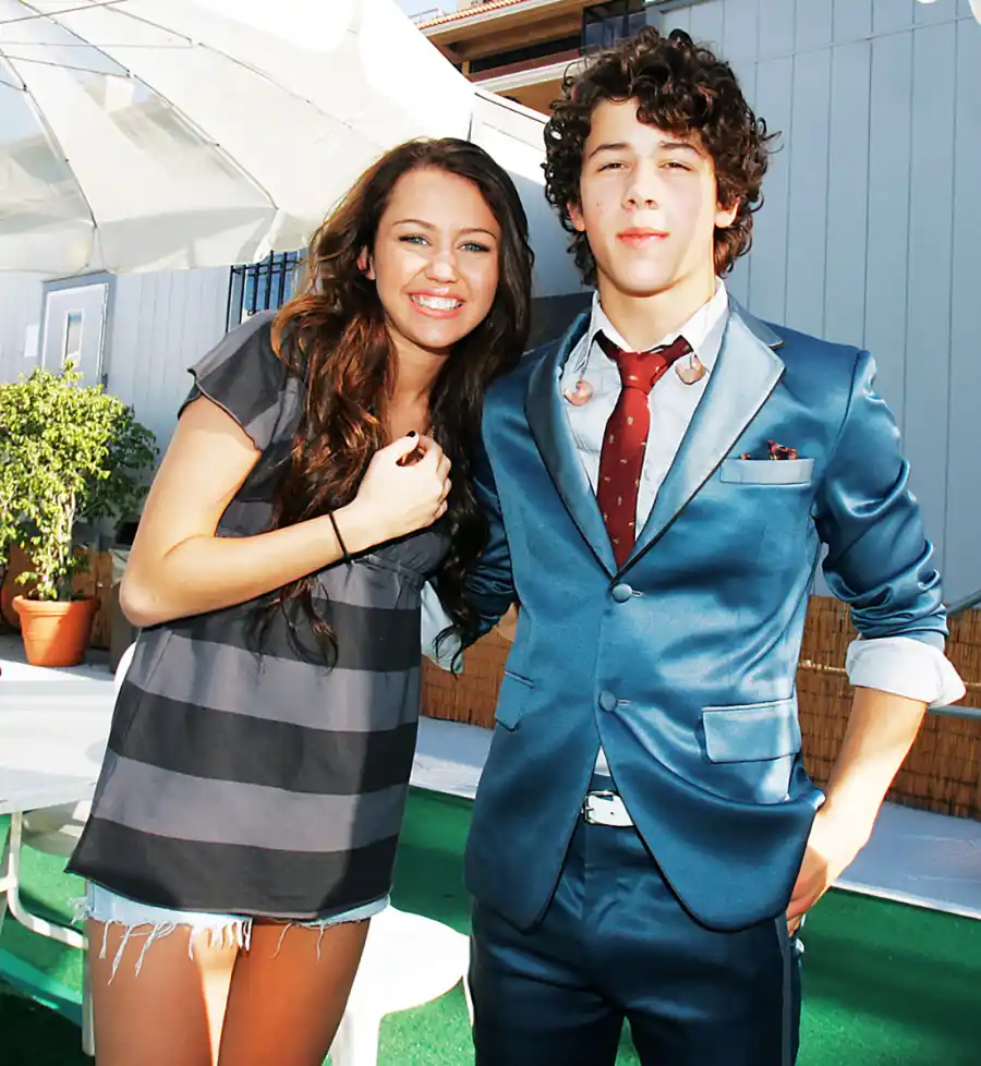 The Most Iconic Disney Channel Couples of All Time- Zac Efron and Vanessa Hudgens, Miley Cyrus and Nick Jonas and More - 124