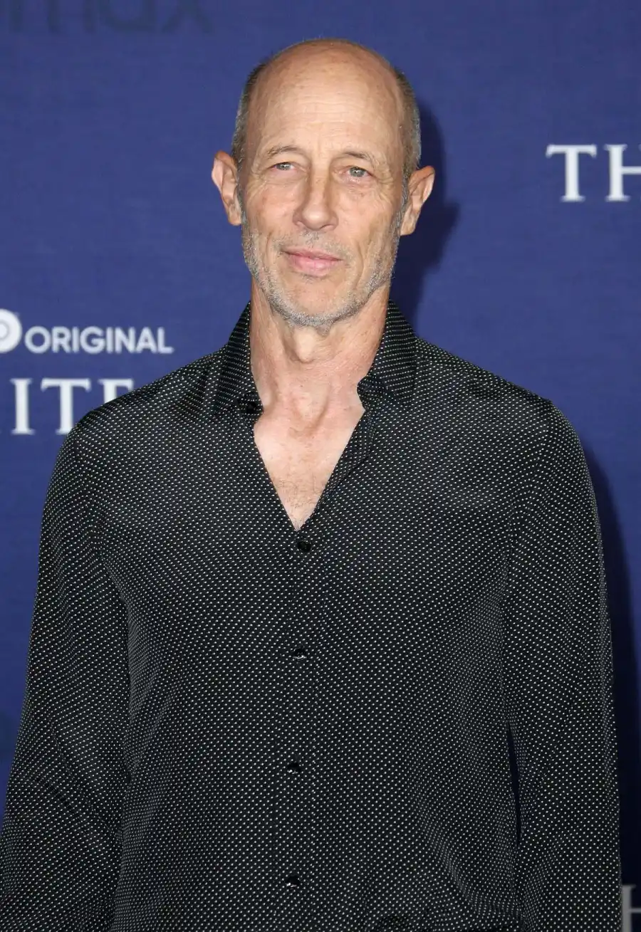 'The White Lotus' Season 2 Cast's Dating Histories: Aubrey Plaza and More