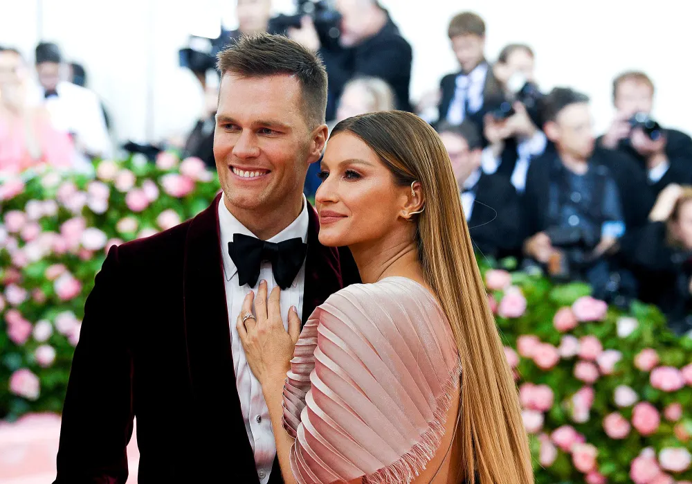 Tom Brady Gearing Up for Christmas Without Gisele Bundchen Kids 4