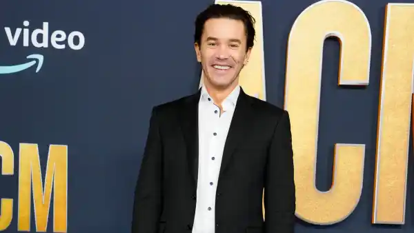 Tom Pelphrey Is ‘Enjoying the Ride’ After ‘Ozark’ Success