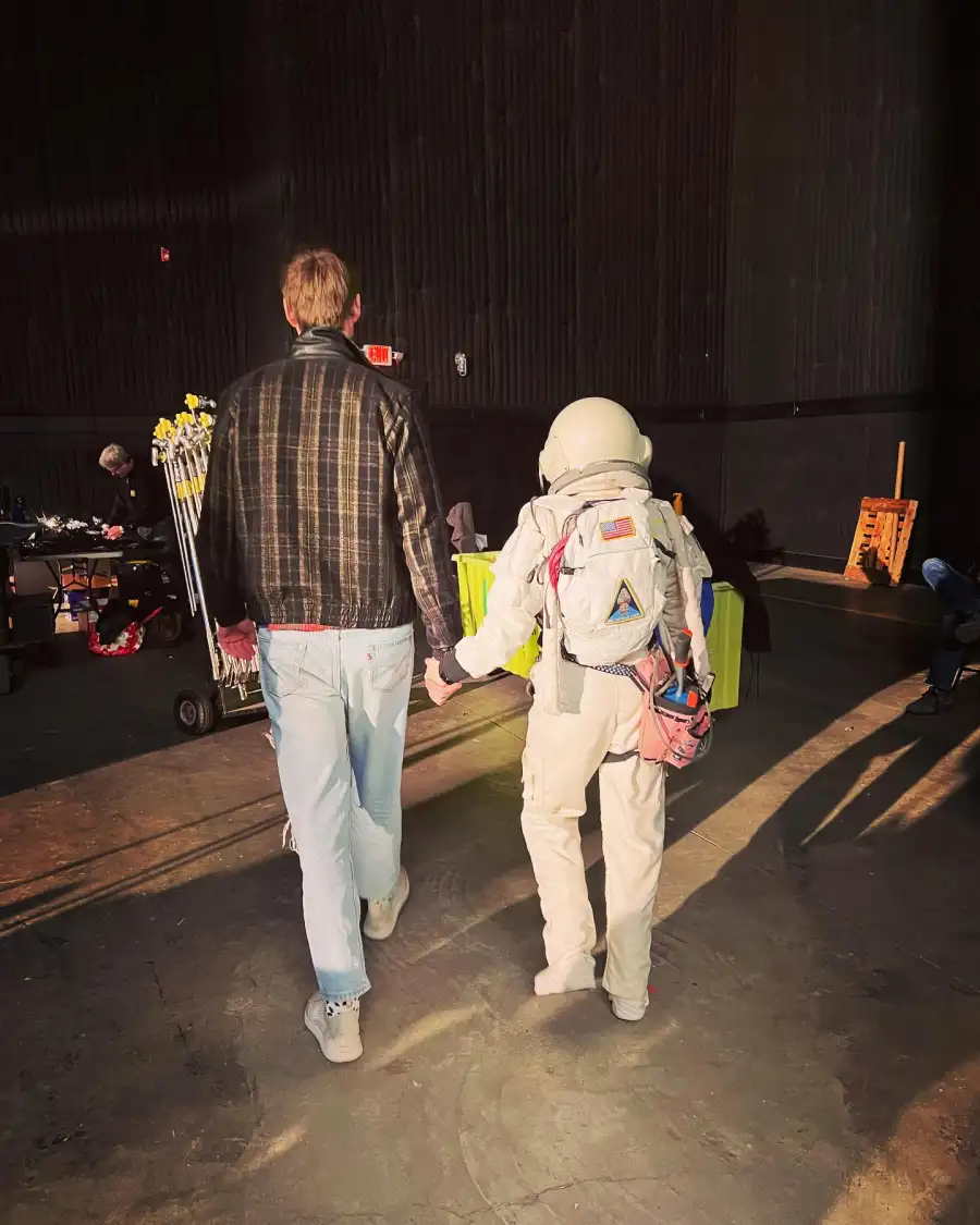 What a Year! Emma Roberts Hold Hands With BF Cody John in 2022 Reflection