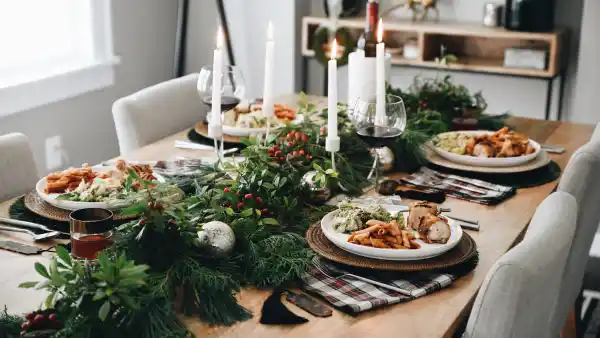 holiday hosting decor