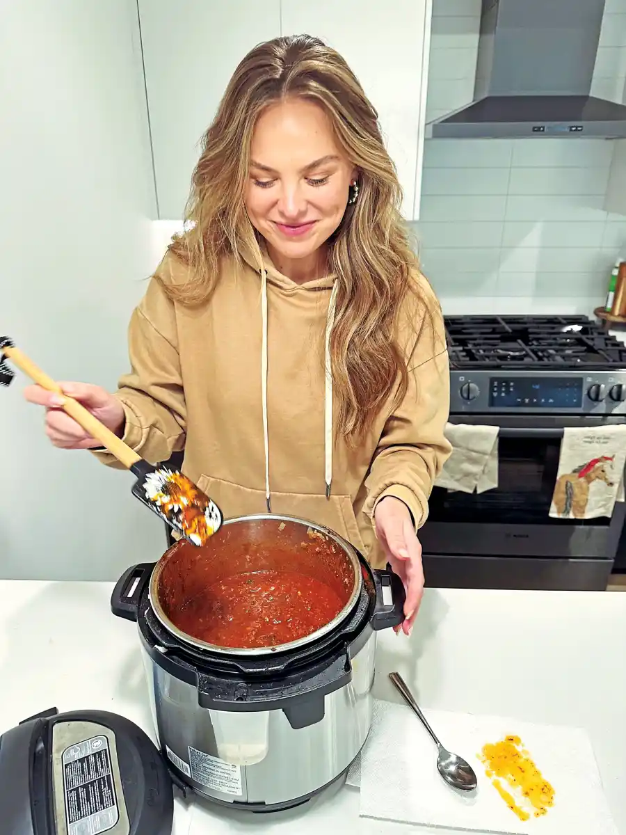 Bachelorette’s Hannah Brown: Inside A Day in My Life