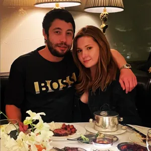 Abigail Breslin and husband Ira Kunyansky