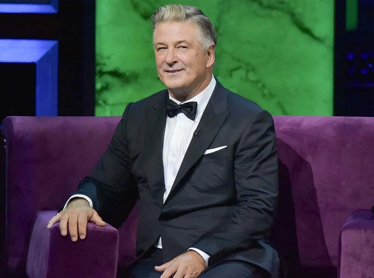 Alec Baldwin Returns Social Media