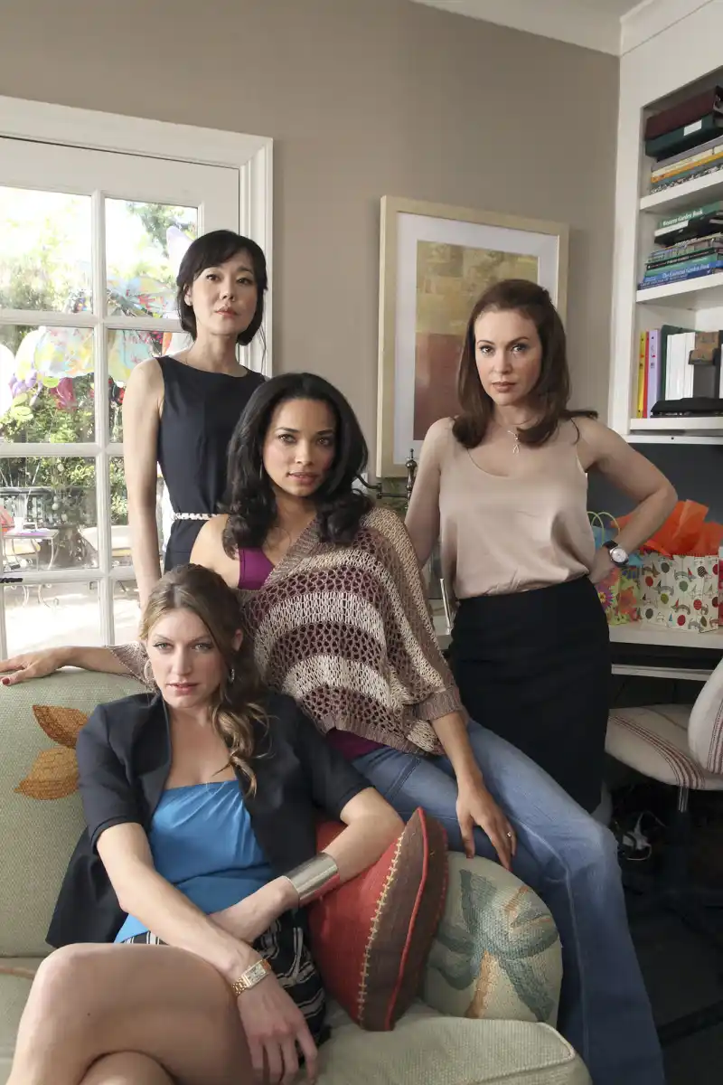 Alyssa Milano Leaving Mistresses After Two Seasons: Find Out Why!