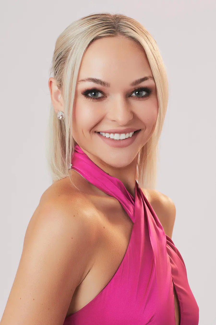 Bachelor Contestants - Olivia-M. 761