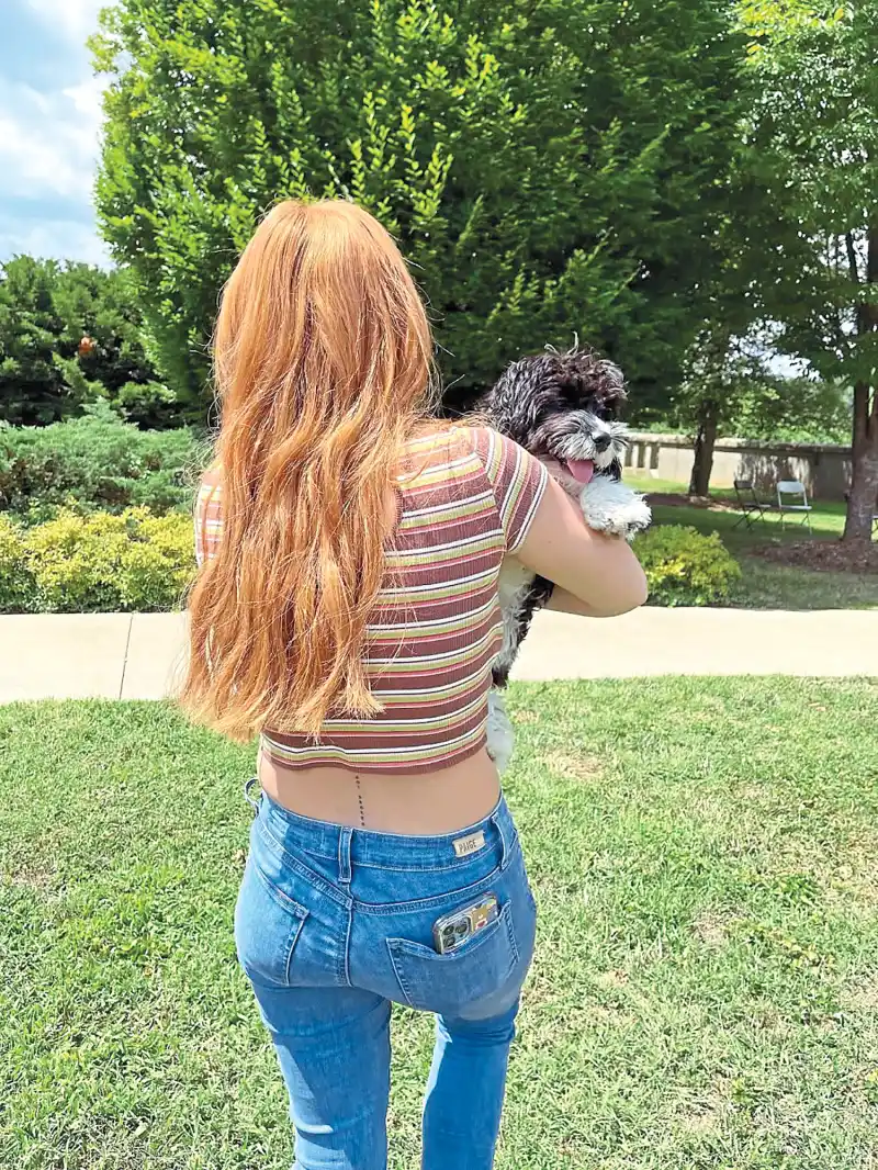 Bella Thorne: Inside a Day in My Life