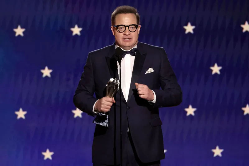 Brendan Fraser Tears Up During Critics’ Choice Victory Speech Promo Critics' Choice Awards 2023