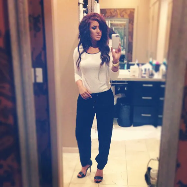 Chelsea Houska's Body Transformation Over the Years -