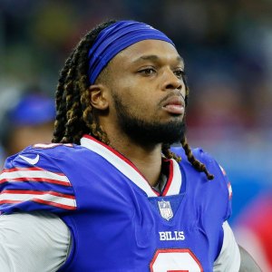 Damar Hamlin Dead at 24- Buffalo Bills Player Dies After Collapsing During NFL Game - 654