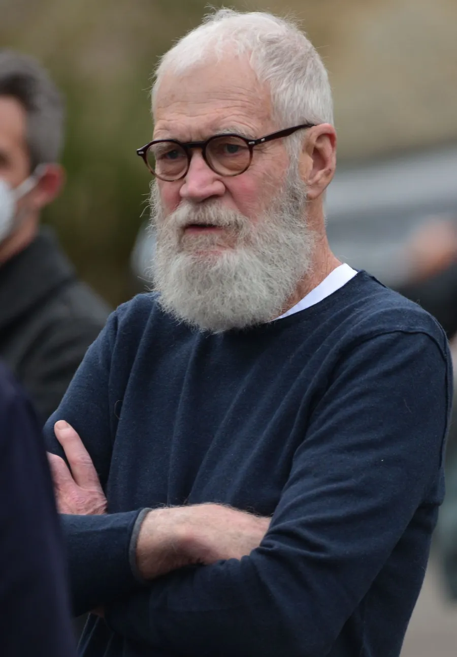 Howard Stern and His Biggest Celebrity Feuds Over the Years: David Letterman, Lena Dunham and More