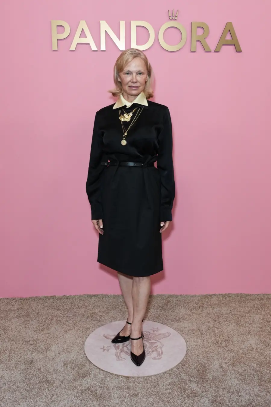 GettyImages-2234432037-pamela-anderson