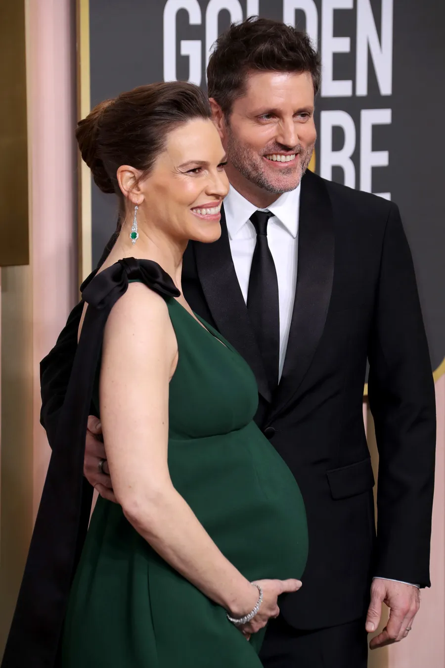 Hottest 2023 Golden Globes Couples - 967 80th Annual Golden Globe Awards, Arrivals, Beverly Hilton, Los Angeles, USA - 10 Jan 2023 Hilary Swank, Philip Schneider