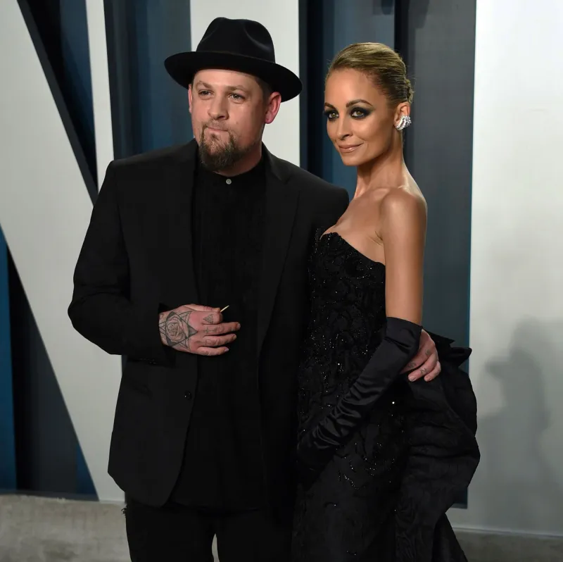 Inside Nicole Richie and Joel Madden’s Banter-Filled 12-Year Marriage black gloves