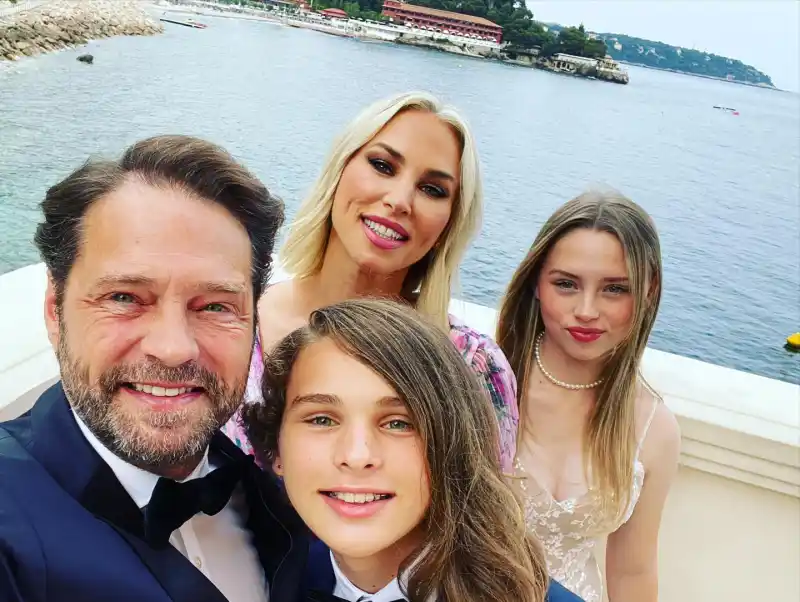 Jason Priestley and Wife Naomi Lowde-Priestley: A Timeline of Their Relationship