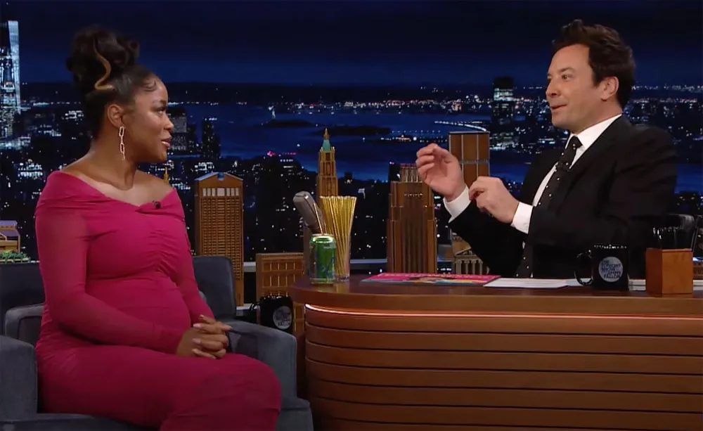 Keke Palmer&rsquo;s Baby Bump Album Ahead of 1st Child&rsquo;s Arrival With Boyfriend Darius Jackson: Pregnancy Pics pink dress