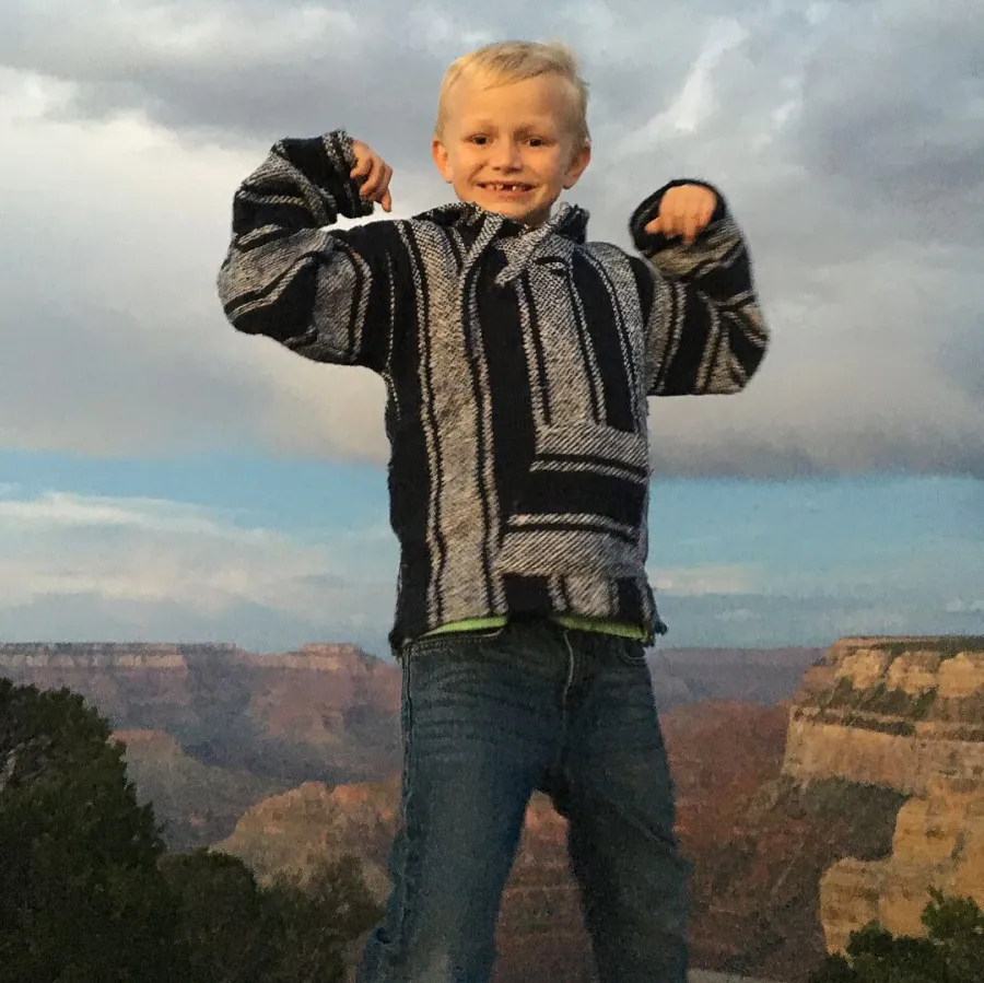 Kody and Robyn Brown's Family Breakdown- A Comprehensive Guide to Their Kids - 022