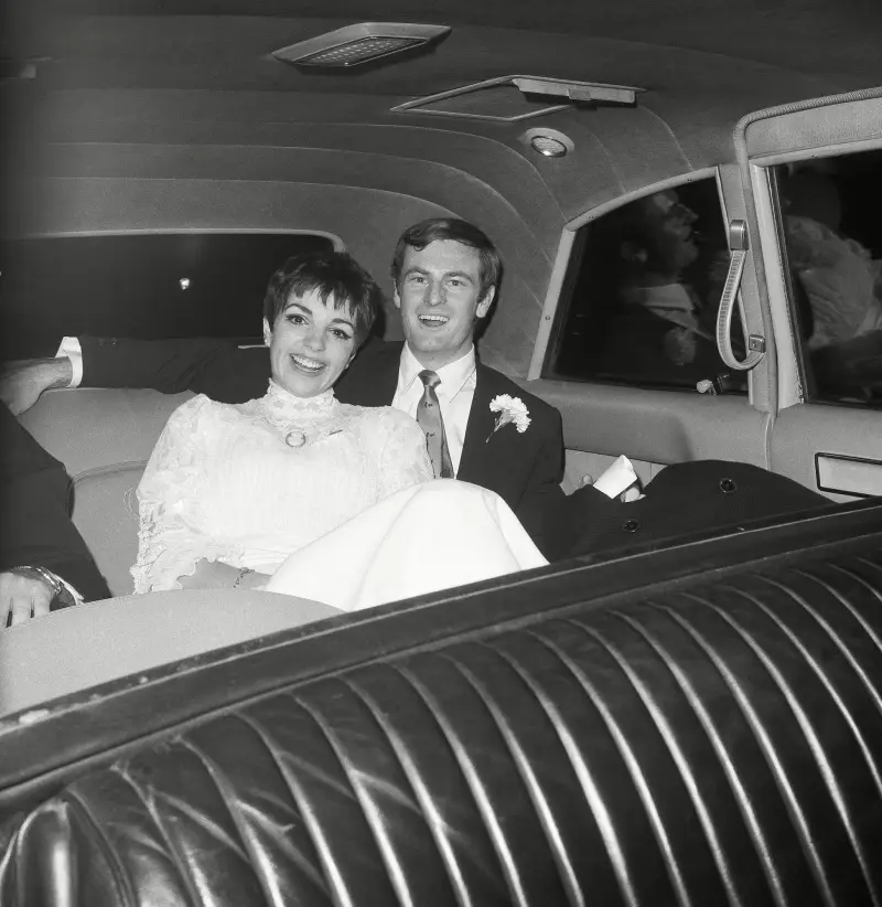 Liza Minnelli Through the Years: Her Life in Photos