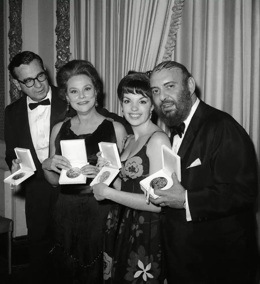 Liza Minnelli Through the Years: Her Life in Photos