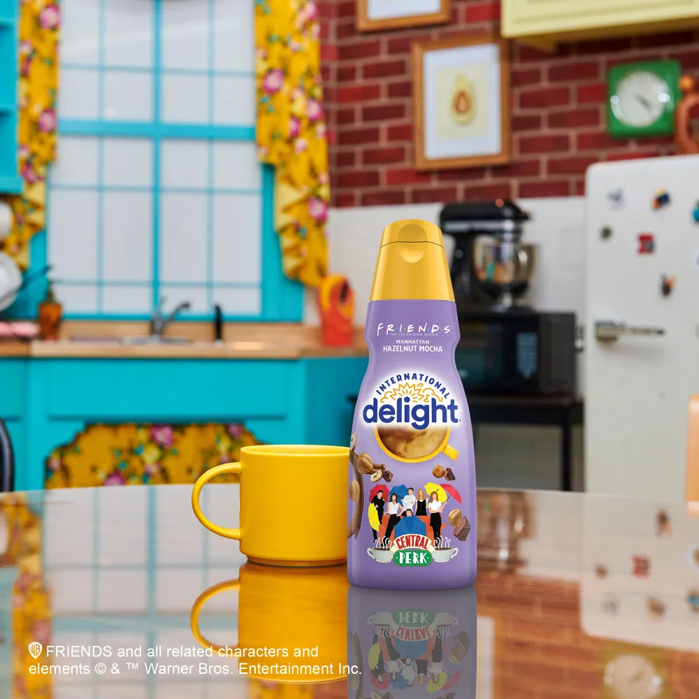 Maggie Wheeler Calls &lsquo;Friends&rsquo; Costar Matthew Perry &lsquo;Brave and Extraordinary&rsquo; for Detailing His Addiction Struggles in Book creamer