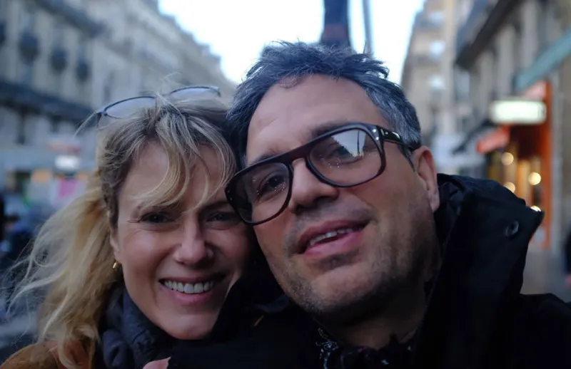 Mark Ruffalo and Wife Sunrise Coigney’s Relationship Timeline 70s style glasses