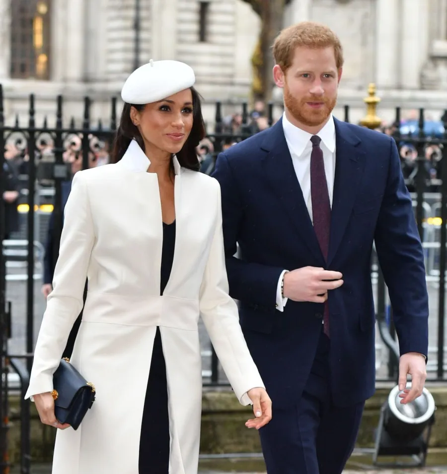 Howard Stern and His Biggest Celebrity Feuds Over the Years: David Letterman, Lena Dunham and More