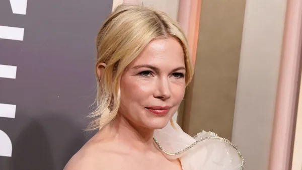 Michelle Williams Attends 2023 Golden Globes After Welcoming 3rd Baby wired dress