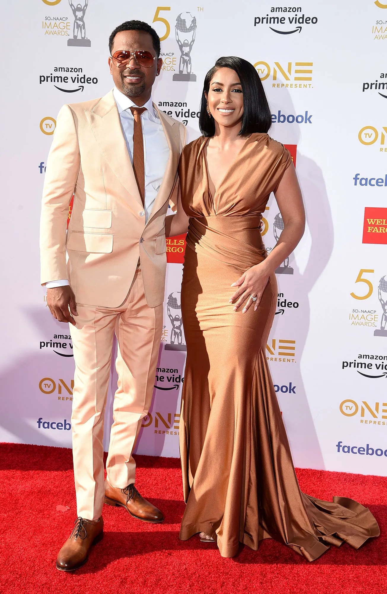 Mike Epps’ Wife Mechelle Catches Him Trying to Direct Message a Woman on Twitter